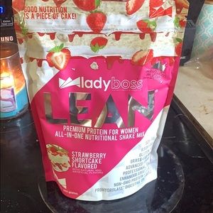 Strawberry short cake lady boss lean